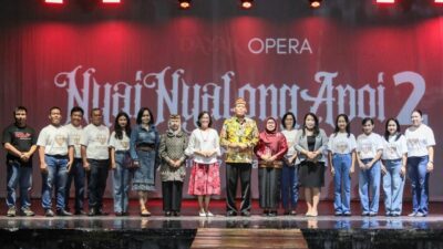 Yuas Elko Apresiasi Pementasan Dayak Opera Nyai Nyalong Apoi 2