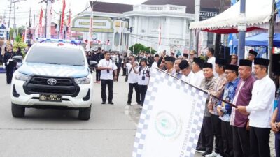 Meriah! Ribuan Peserta Ikuti Pawai Ta’aruf MTQH ke-52 Kabupaten Barito Utara