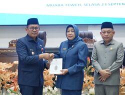 Pemkab Barito Utara Sampaikan Jawaban atas Pandangan Fraksi DPRD Terkait Raperda Perubahan APBD 2025