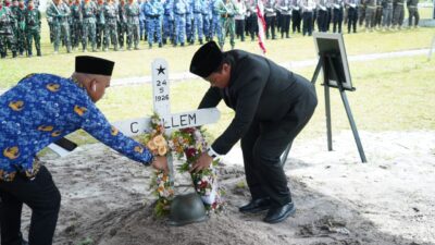 Peringati Hari Pahlawan, Pemprov Kalteng Gelar Pemakaman Militer Letnan Muda Udara Dua Cornelius Willem di Palangka Raya