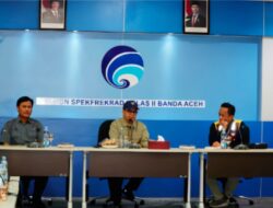 Wamenkomdigi Targetkan 75 Persen Jaringan Telekomunikasi Aceh Pulih Pekan Ini