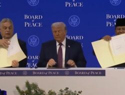 Prabowo Teken Piagam Dewan Perdamaian Gaza, Indonesia Tegaskan Komitmen Solusi Dua Negara