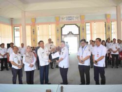 Pemprov Kalteng Serahkan Bantuan Sosial Kartu Huma Betang Sejahtera untuk Masyarakat Katingan