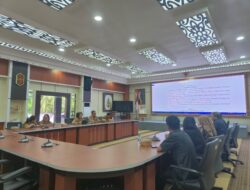 Perangi Hoaks Pemilu, Diskominfosantik dan Bawaslu Kalteng Perkuat Kolaborasi Informasi Publik