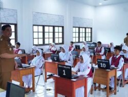 Hari Pertama TKA 2026, Bupati Barito Utara Tekankan Kejujuran dan Mental Juara Siswa