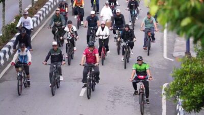 Dorong Budaya Hidup Sehat, Bupati Barito Utara Pimpin Gowes Massal di Muara Teweh
