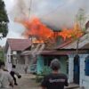 Damkarmat Barito Utara Berhasil Cegah Kebakaran Meluas, Rumah Warga di Lanjas Alami Kerusakan Parah