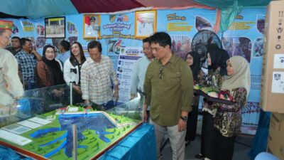 Tinjau Stan BATARA Expo 2026, Bupati Barito Utara Dorong Promosi Produk Lokal dan Inovasi Daerah